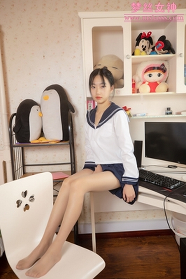[MSLASS梦丝女神] 2021.11.06 NO.167 靴下黑丝BY肉丝 凌凌