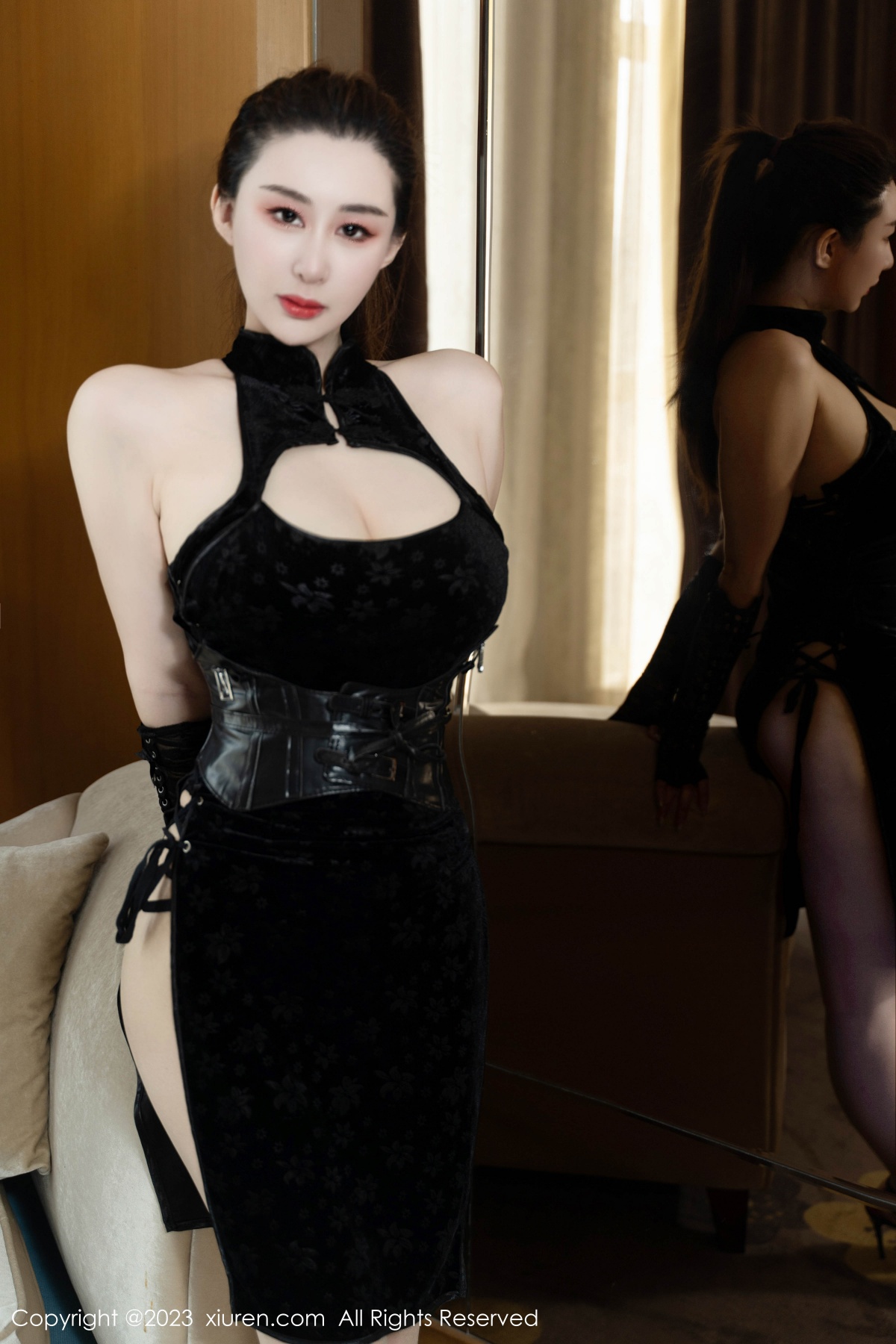 [XiuRen秀人网] 2023.09.07 No.7351  王俪丁呀 葫芦身材 性感写真 [70+1P]