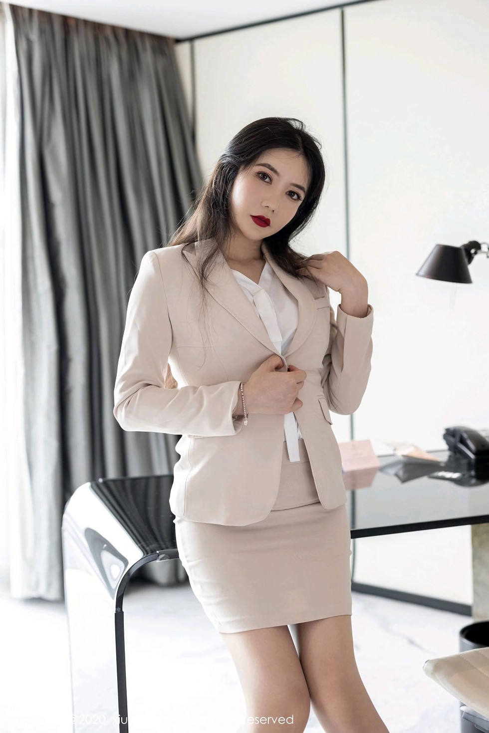 女神心妍小公主私房床上紫色蕾丝内衣秀惹火身材撩人诱惑写真 女神心妍小公主私房床上紫色蕾丝内衣秀惹火身材撩人诱惑写真