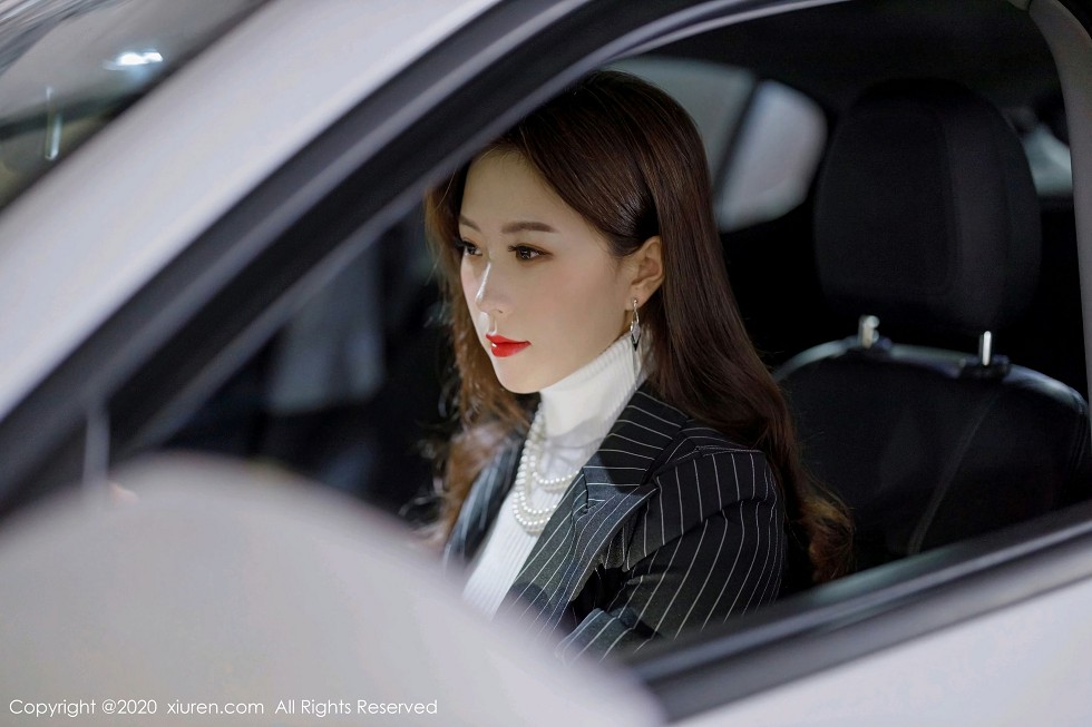 XiuRen第2910期_嫩模杨紫嫣Cynthia职场女老板主题半脱露开档黑丝裤袜诱惑写真66P XiuRen第2910期_嫩模杨紫嫣Cynthia职场女老板主题半脱露开档黑丝裤袜诱惑写真66P