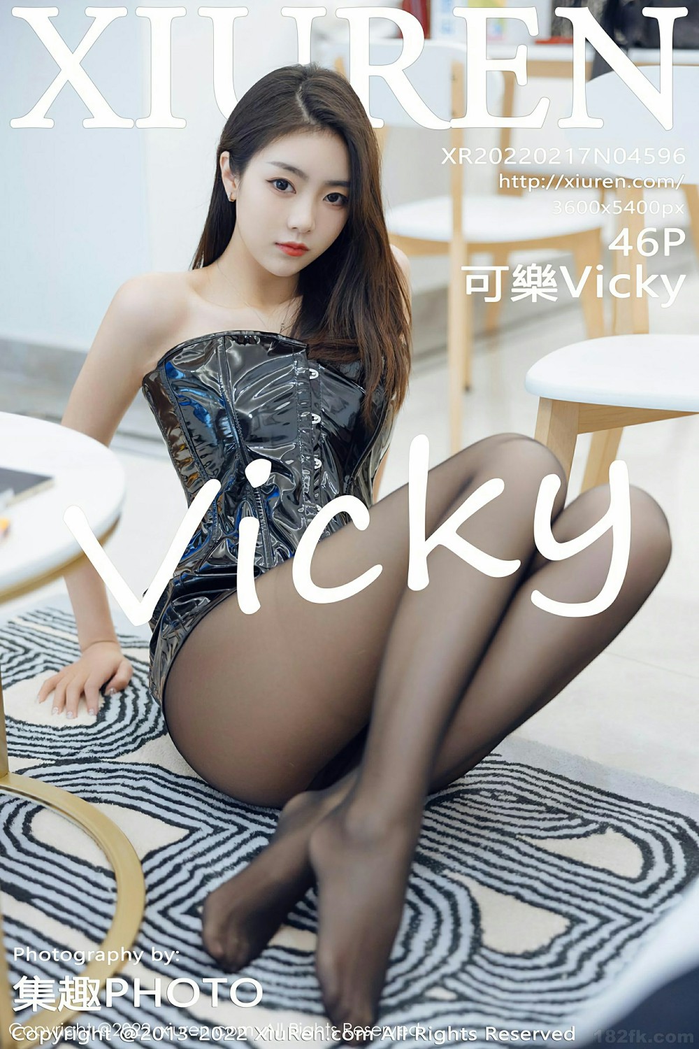 [XiuRen秀人网] 2022.02.17 No.4596 可樂Vicky 苗条身段 性感写真