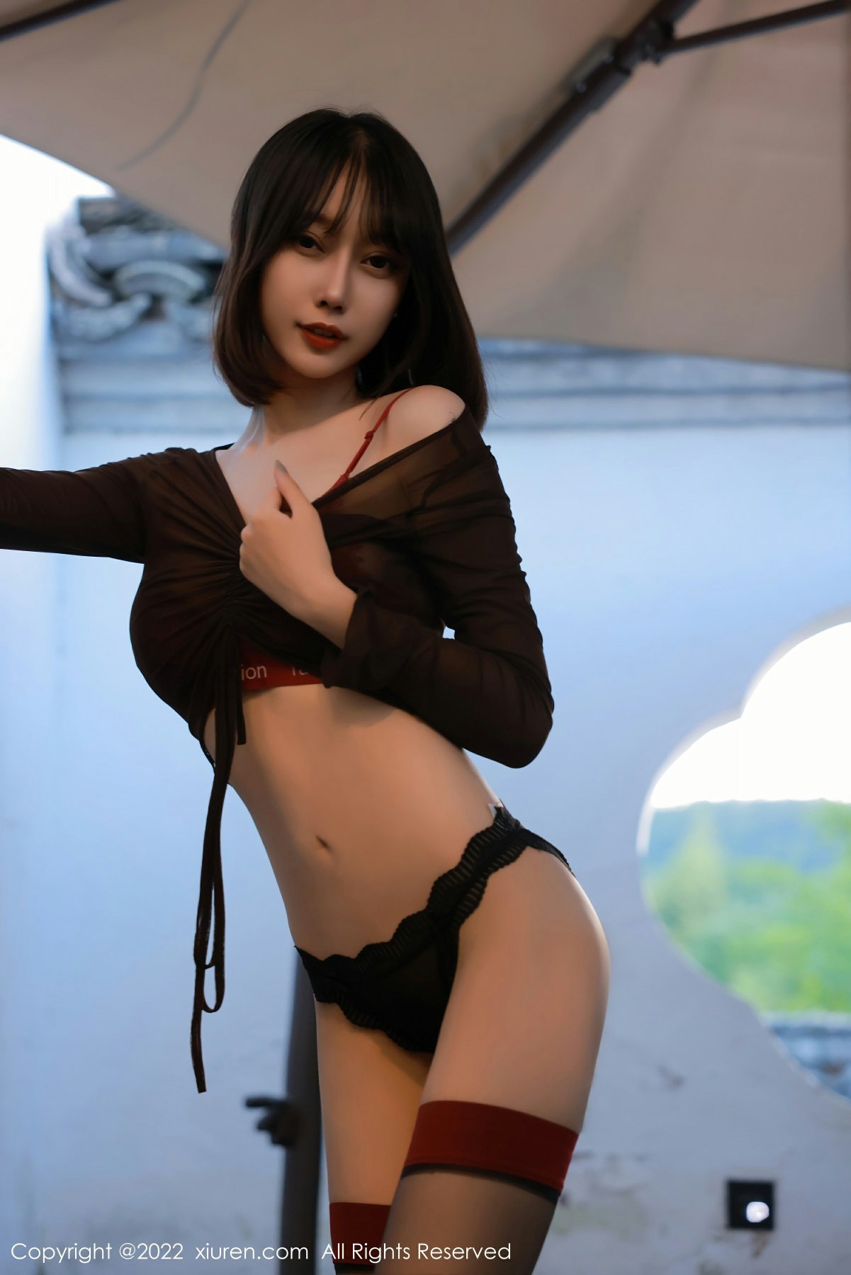 [XiuRen秀人网] 2022.07.15 No.5283 玥儿玥er 性感红色蕾丝内衣 澳门旅拍写真 [52+1P]