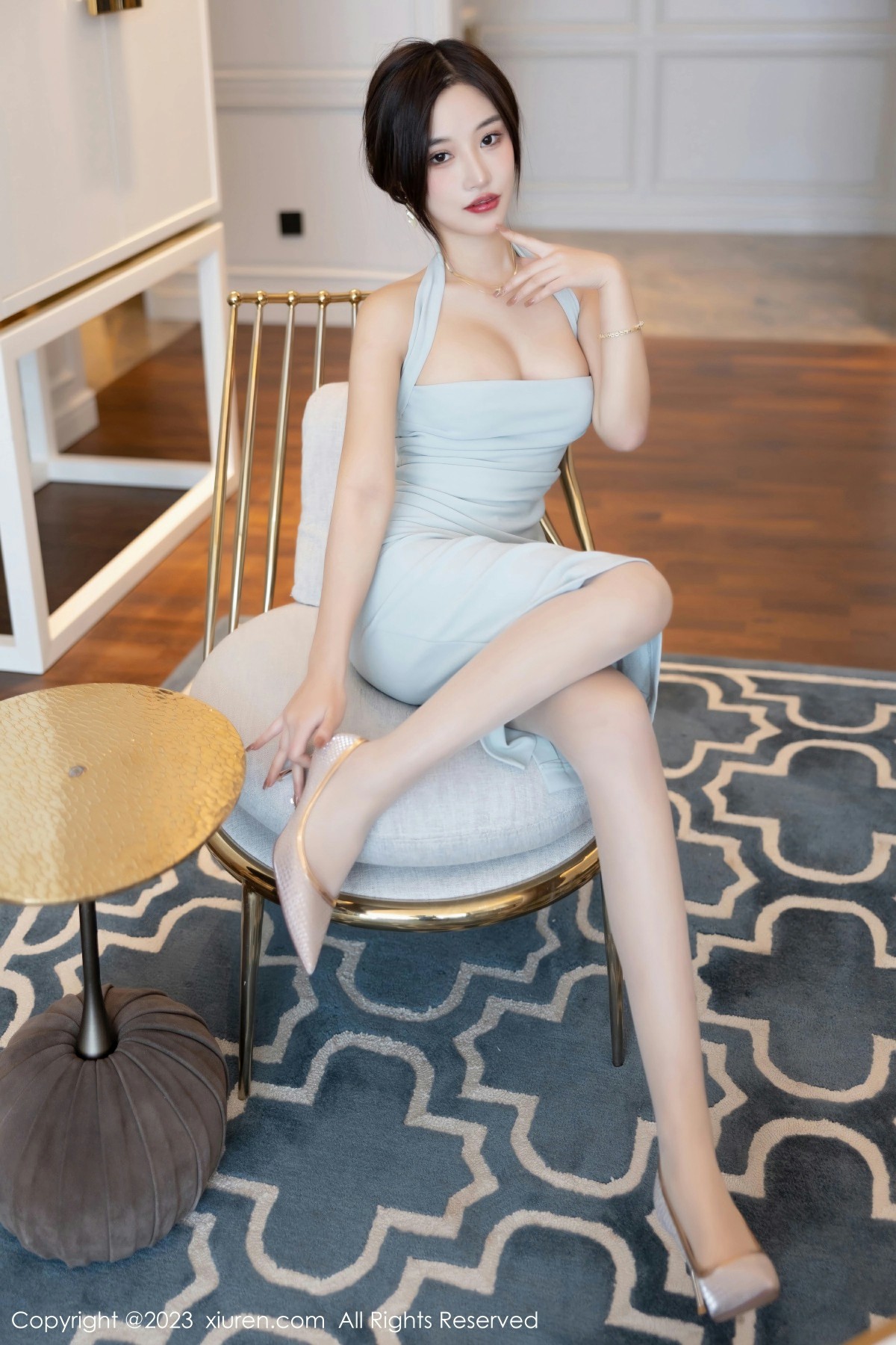 [XiuRen秀人网] 2023.04.26 No.6642 妙可可Cheese 淡蓝色连身长裙 性感写真 [86+1P]