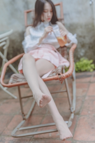 [尤蜜丝]穿搭写真 NO.001
